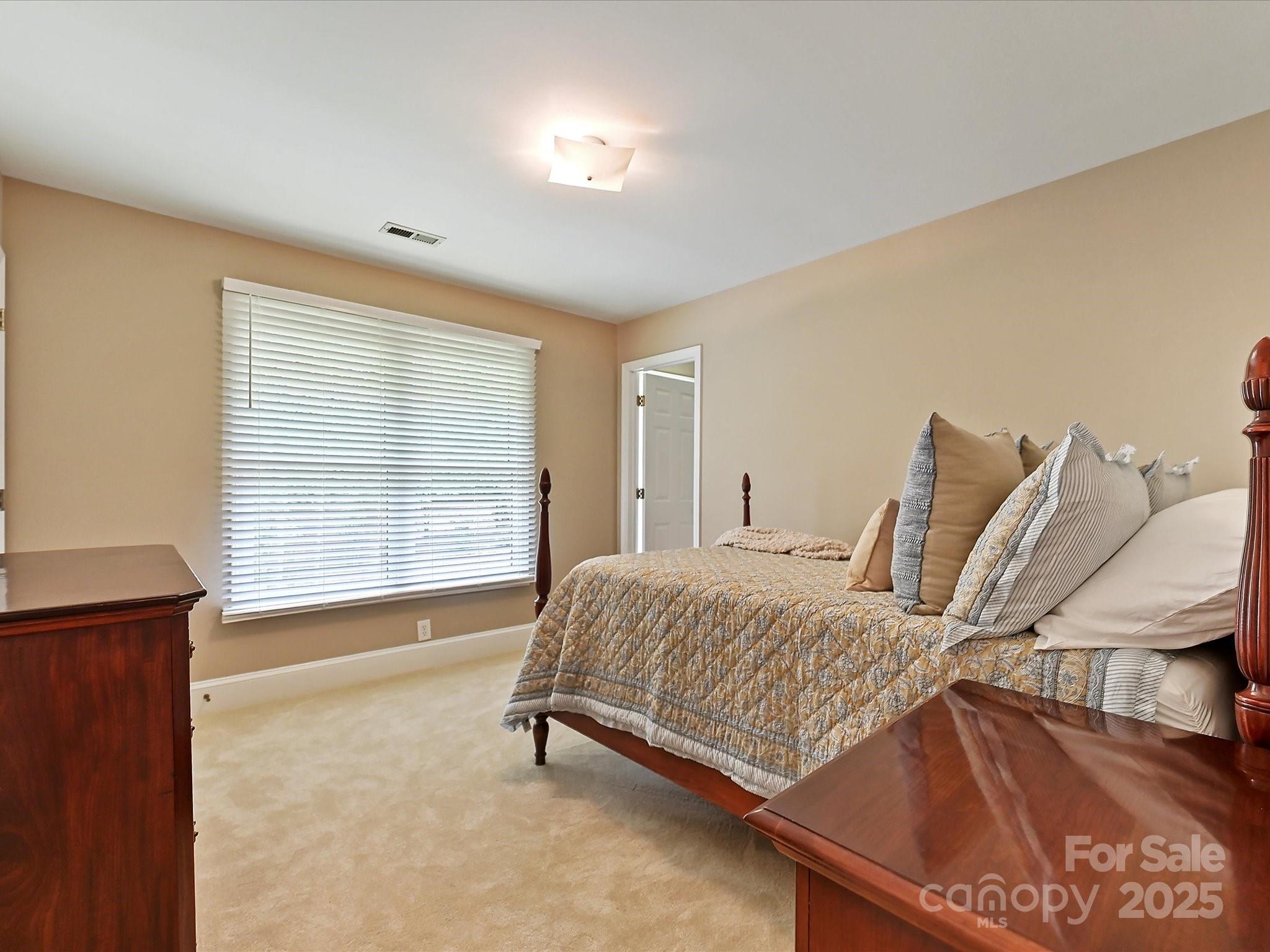 11902 Mountain Crest Circle Charlotte NC 28216
