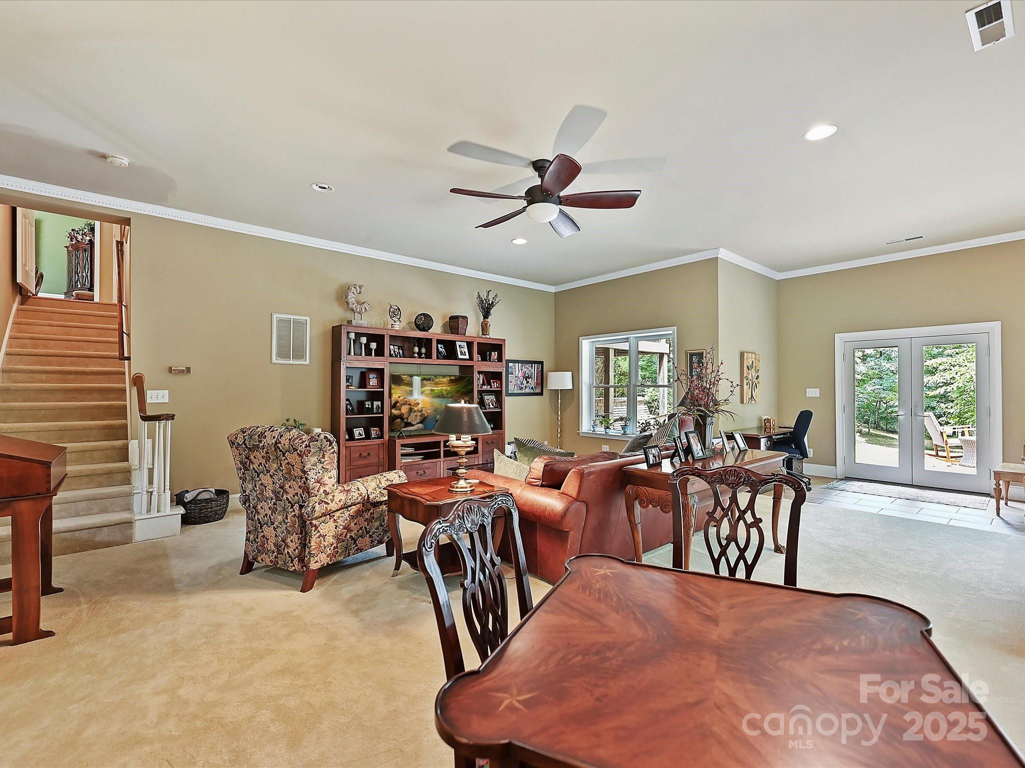 11902 Mountain Crest Circle Charlotte NC 28216