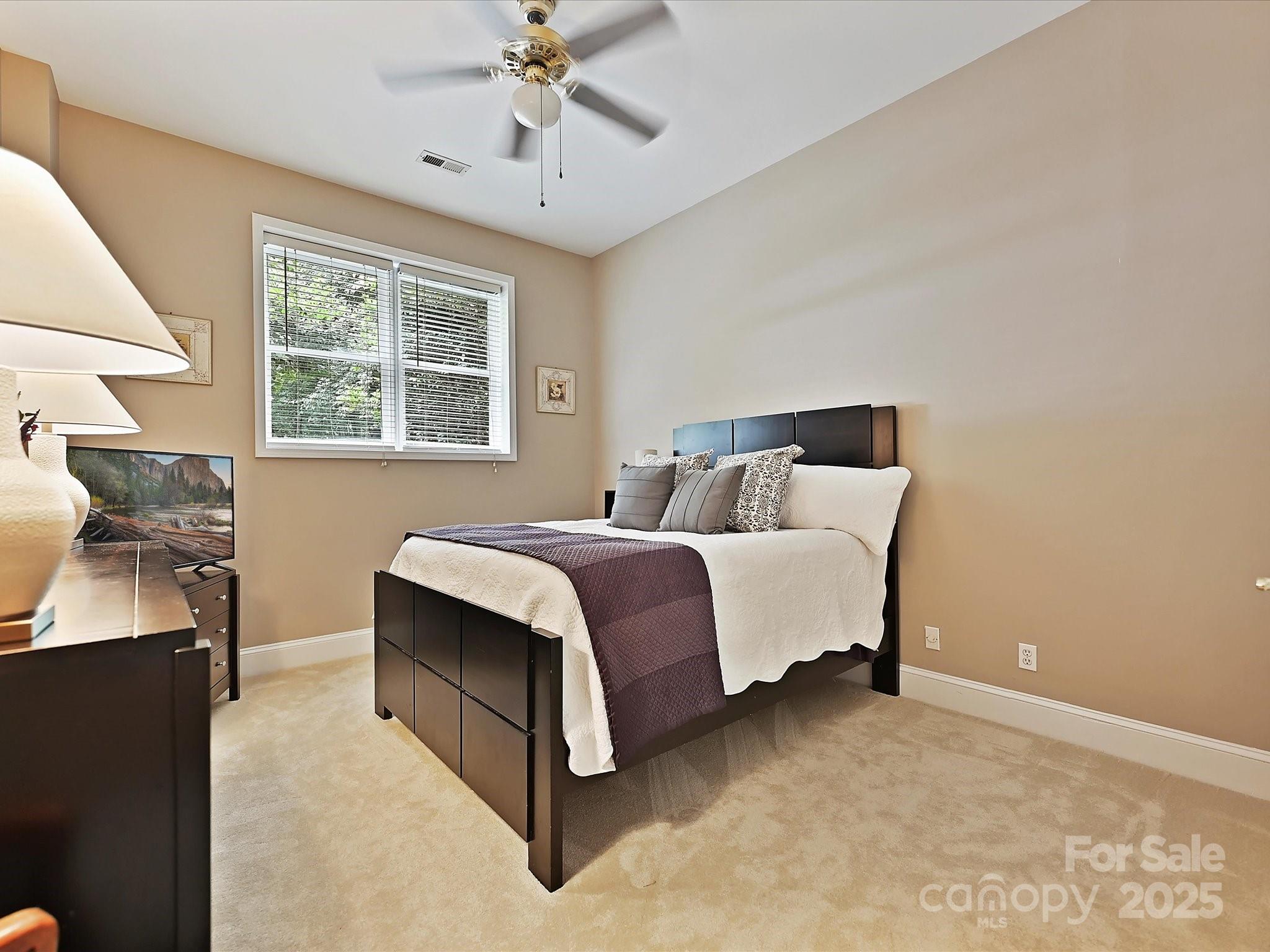 11902 Mountain Crest Circle Charlotte NC 28216