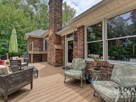 11902 Mountain Crest Circle Charlotte NC 28216