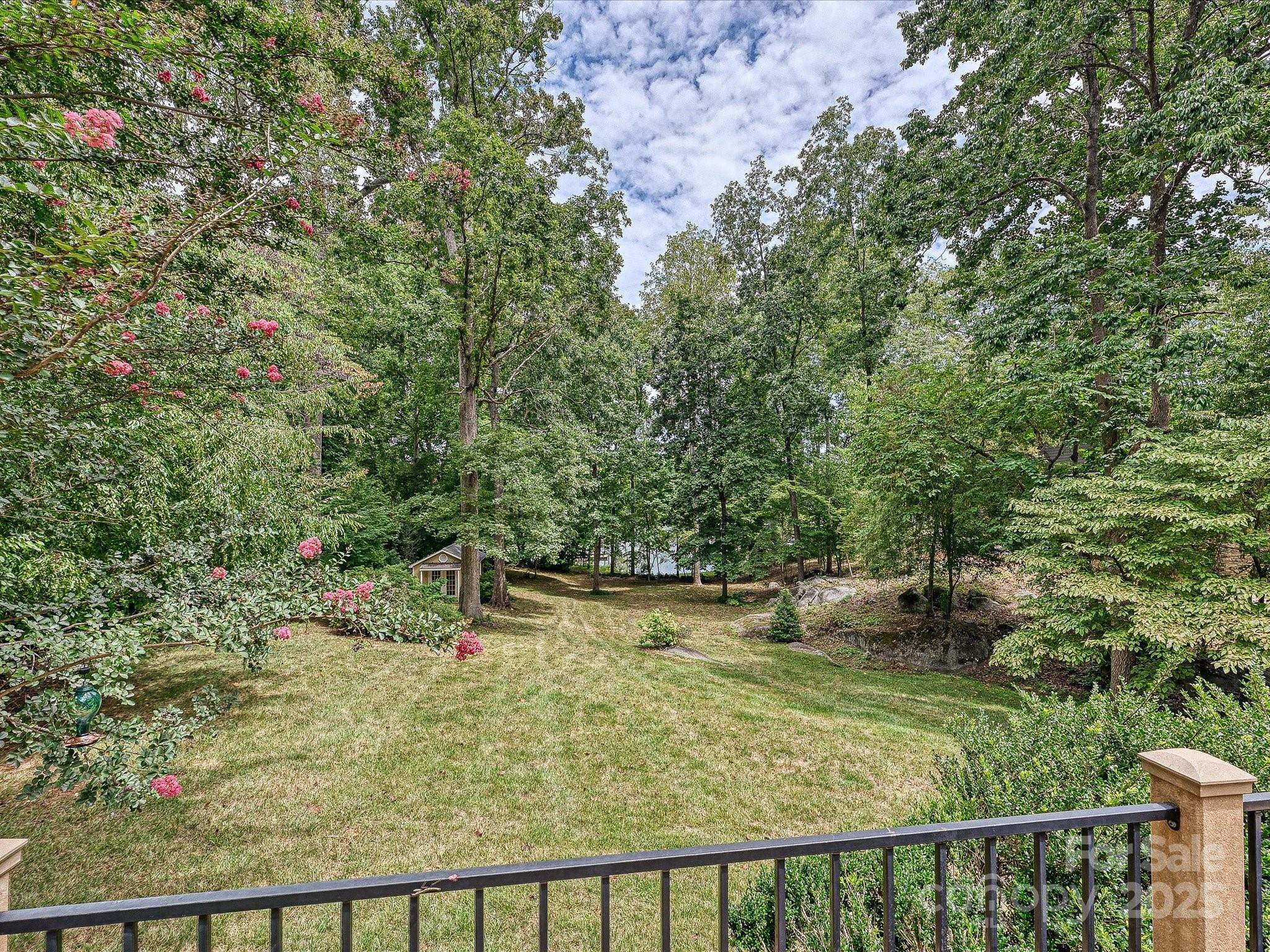 11902 Mountain Crest Circle Charlotte NC 28216