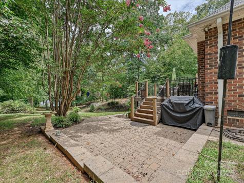 11902 Mountain Crest Circle Charlotte NC 28216