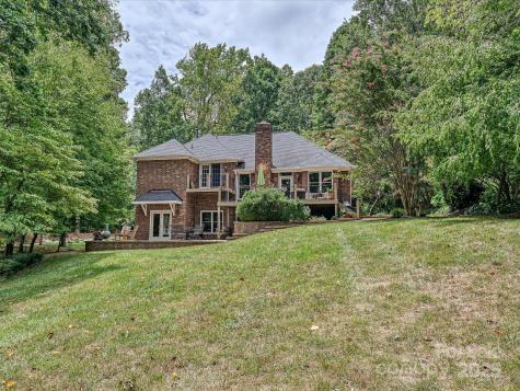11902 Mountain Crest Circle Charlotte NC 28216