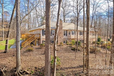 109 Normandy Avenue Boonville NC 27011