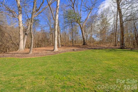 109 Normandy Avenue Boonville NC 27011