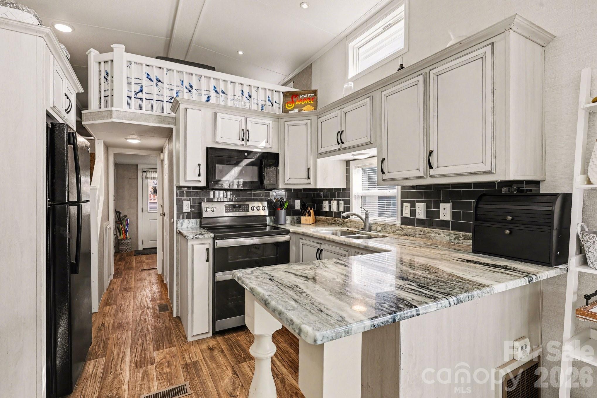 130 Eagle Drive New London NC 28127