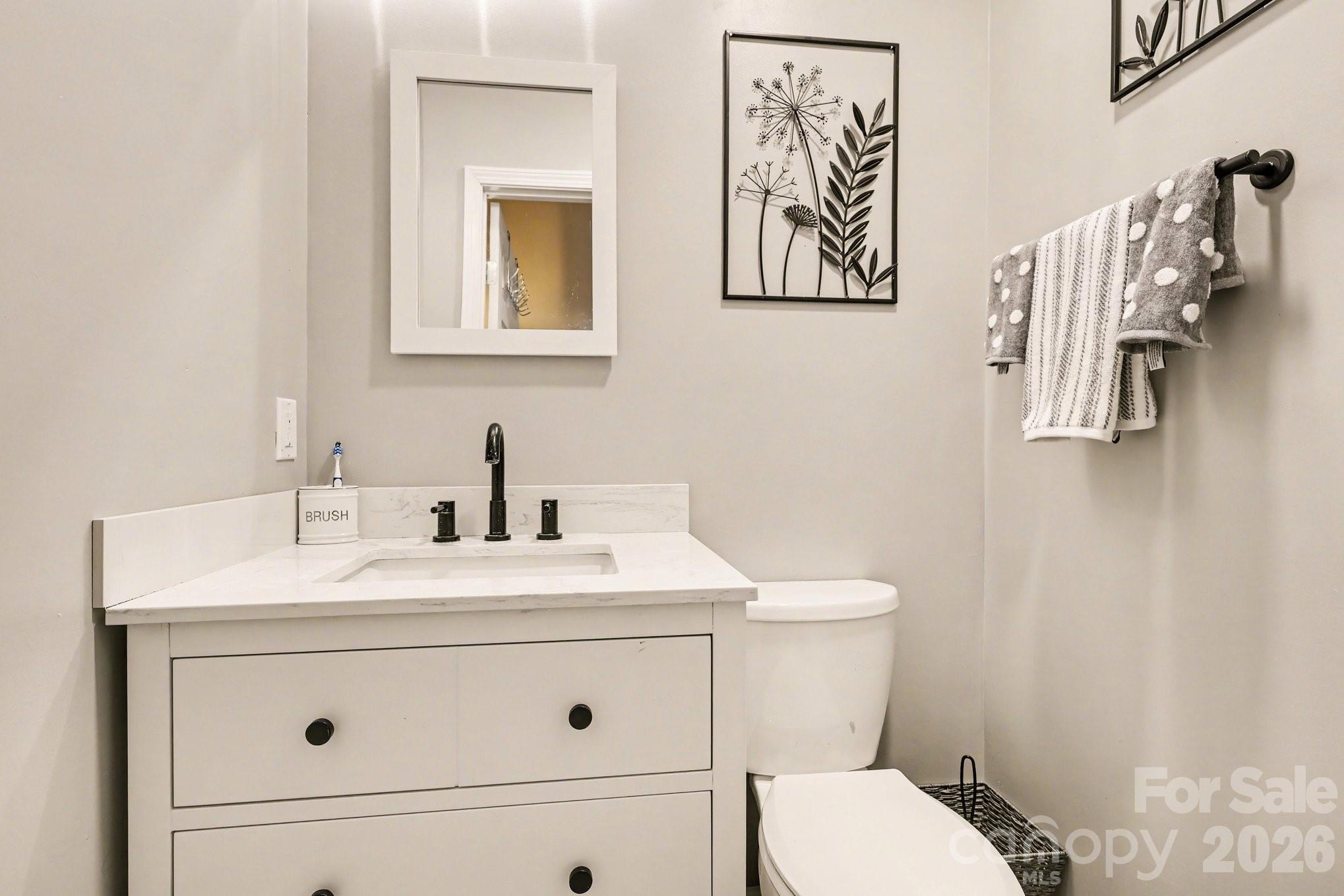 130 Eagle Drive New London NC 28127
