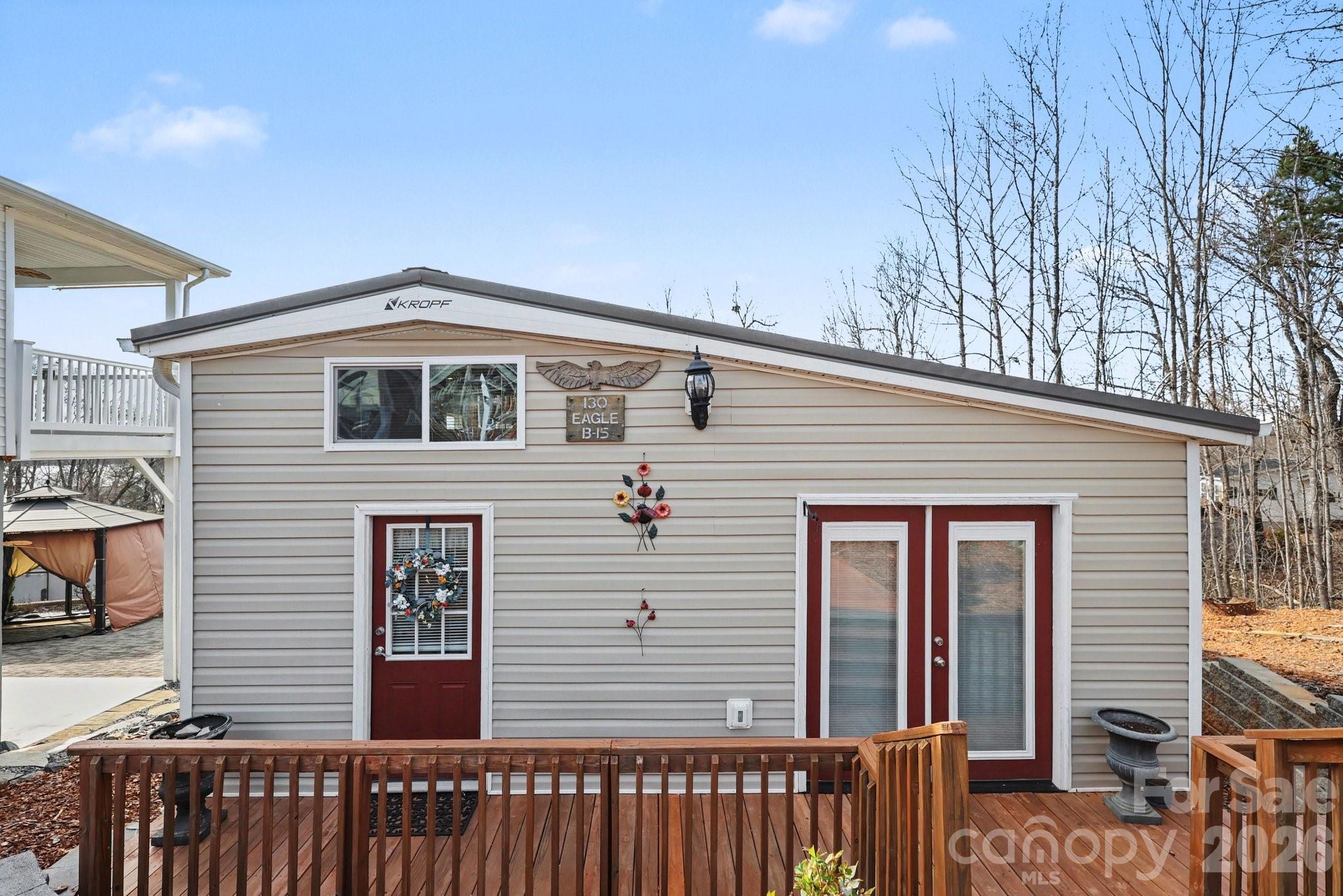130 Eagle Drive New London NC 28127