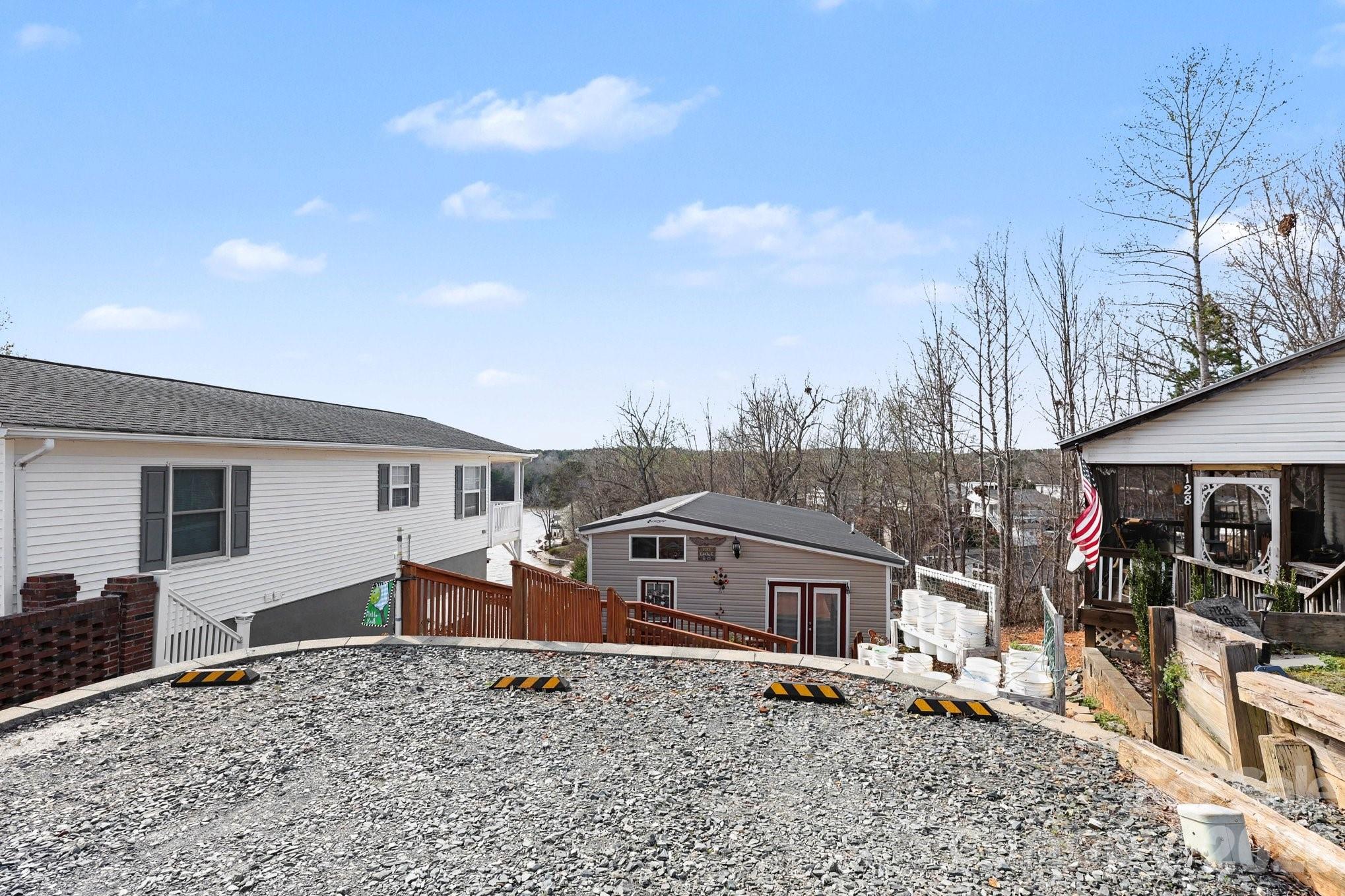 130 Eagle Drive New London NC 28127