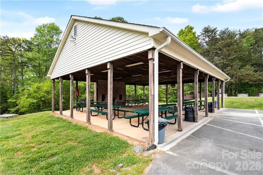 130 Eagle Drive New London NC 28127