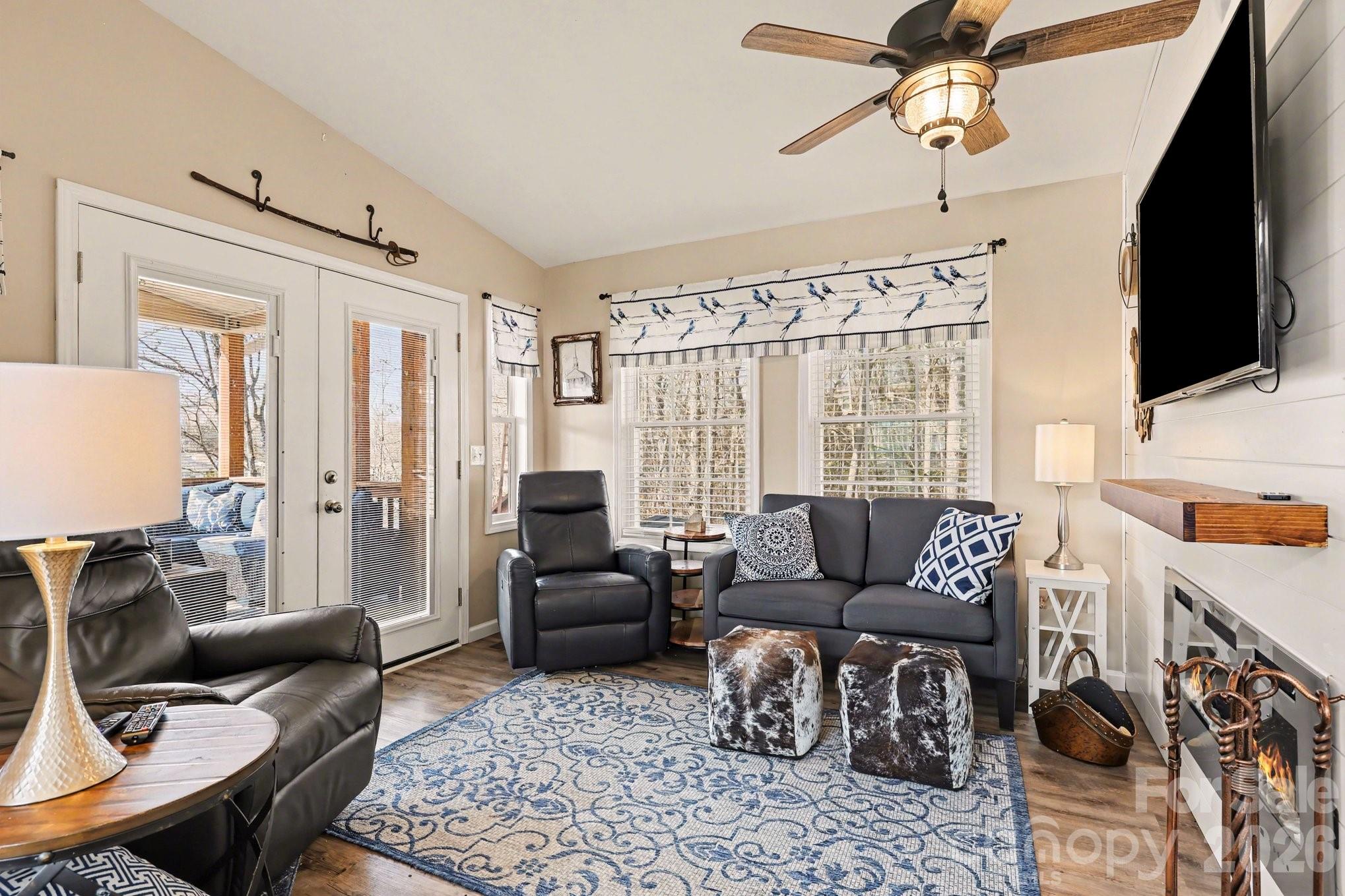 130 Eagle Drive New London NC 28127