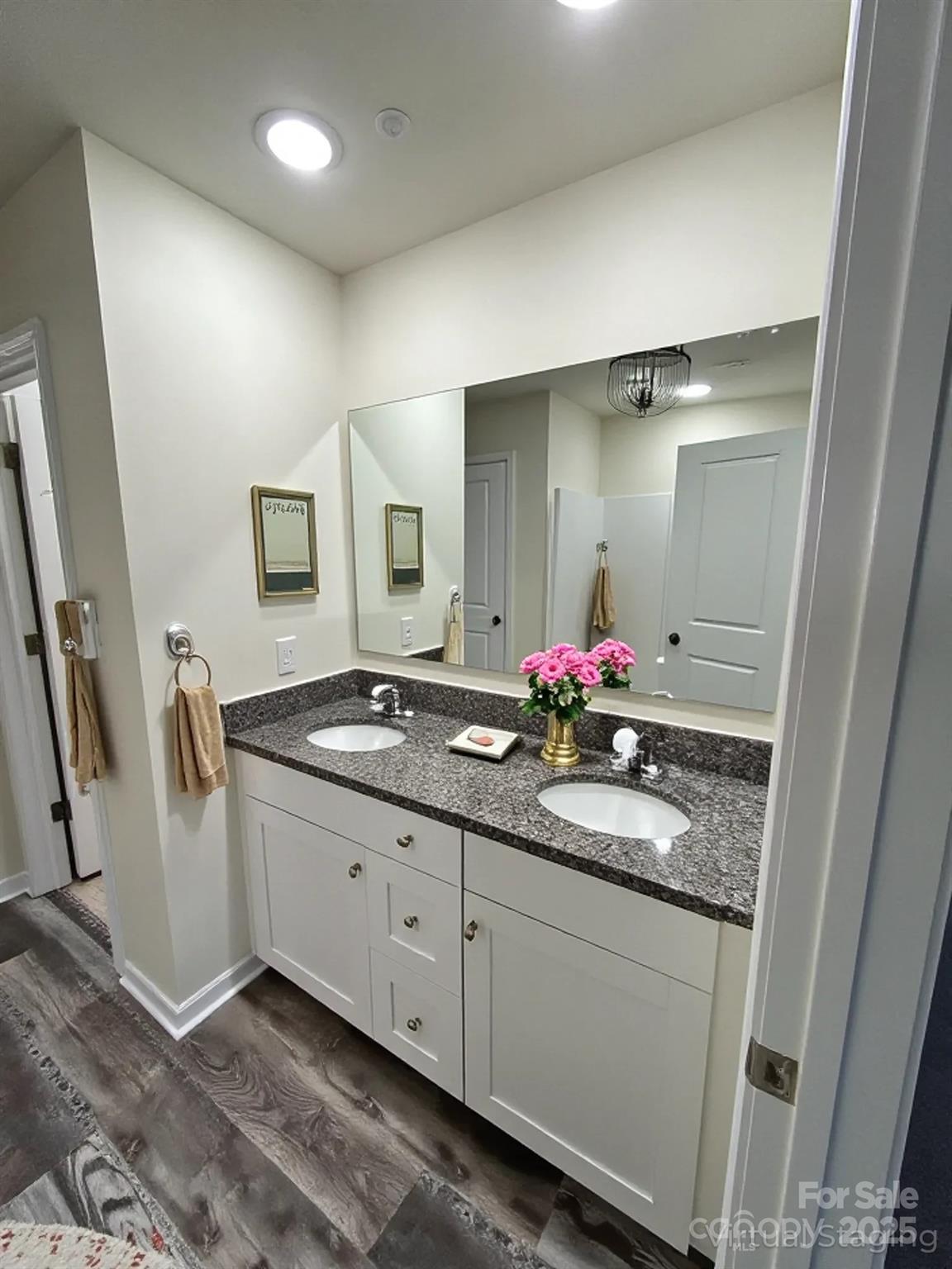574 30th Avenue Circle NE Hickory NC 28601