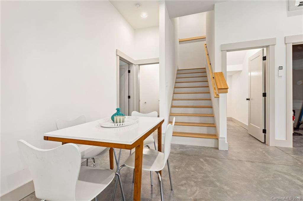 52 Hibriten Drive Asheville NC 28801