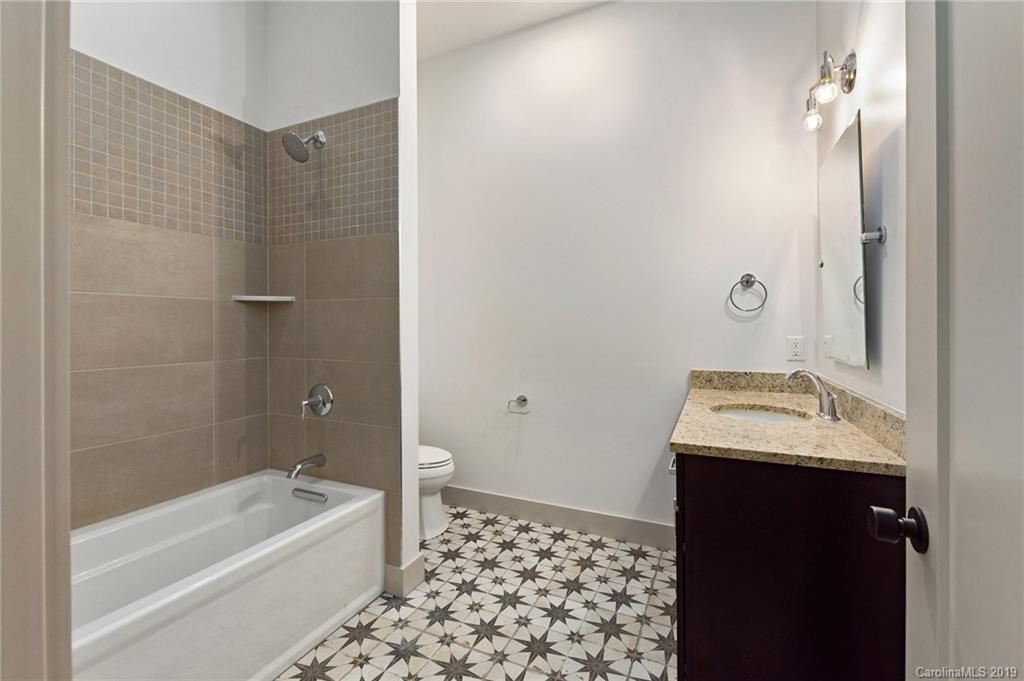 52 Hibriten Drive Asheville NC 28801