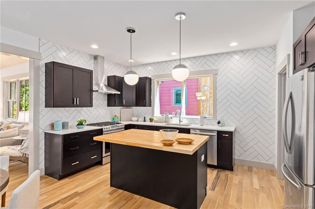 52 Hibriten Drive Asheville NC 28801