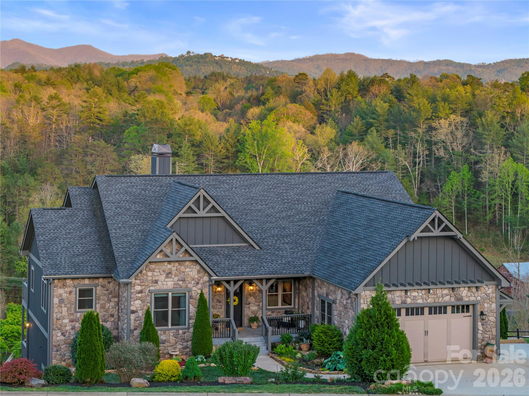 28 Gracie Lane Weaverville NC 28787