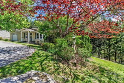 405 Deerfield Court Hendersonville NC 28792