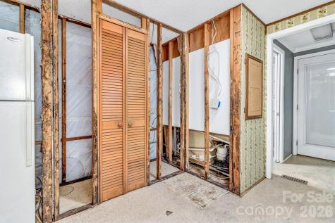 405 Deerfield Court Hendersonville NC 28792