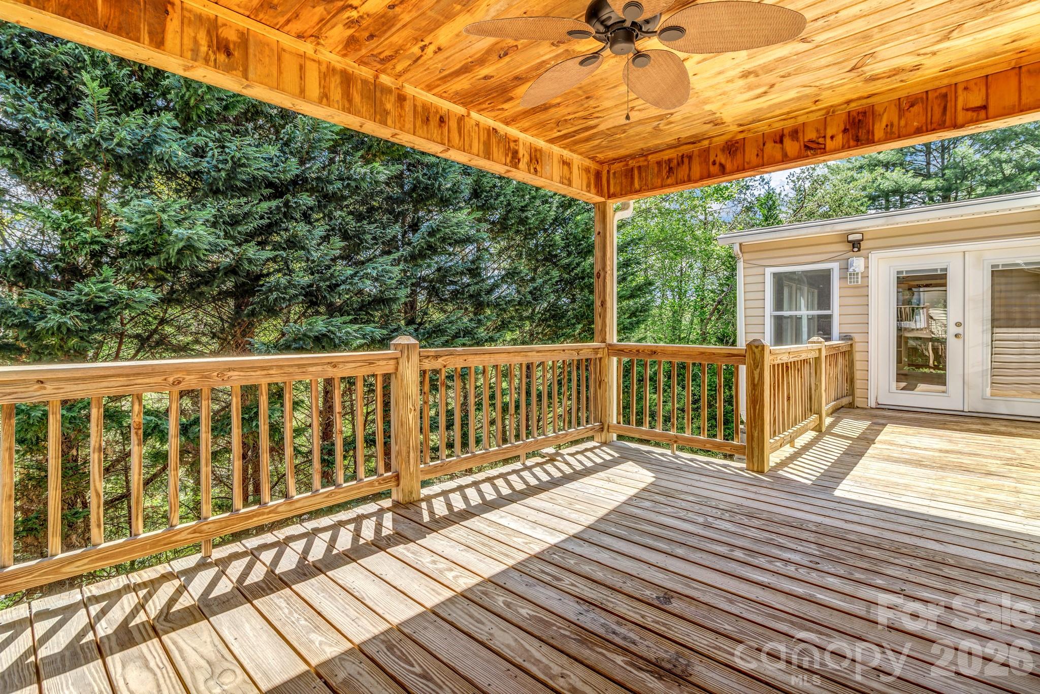 405 Deerfield Court Hendersonville NC 28792