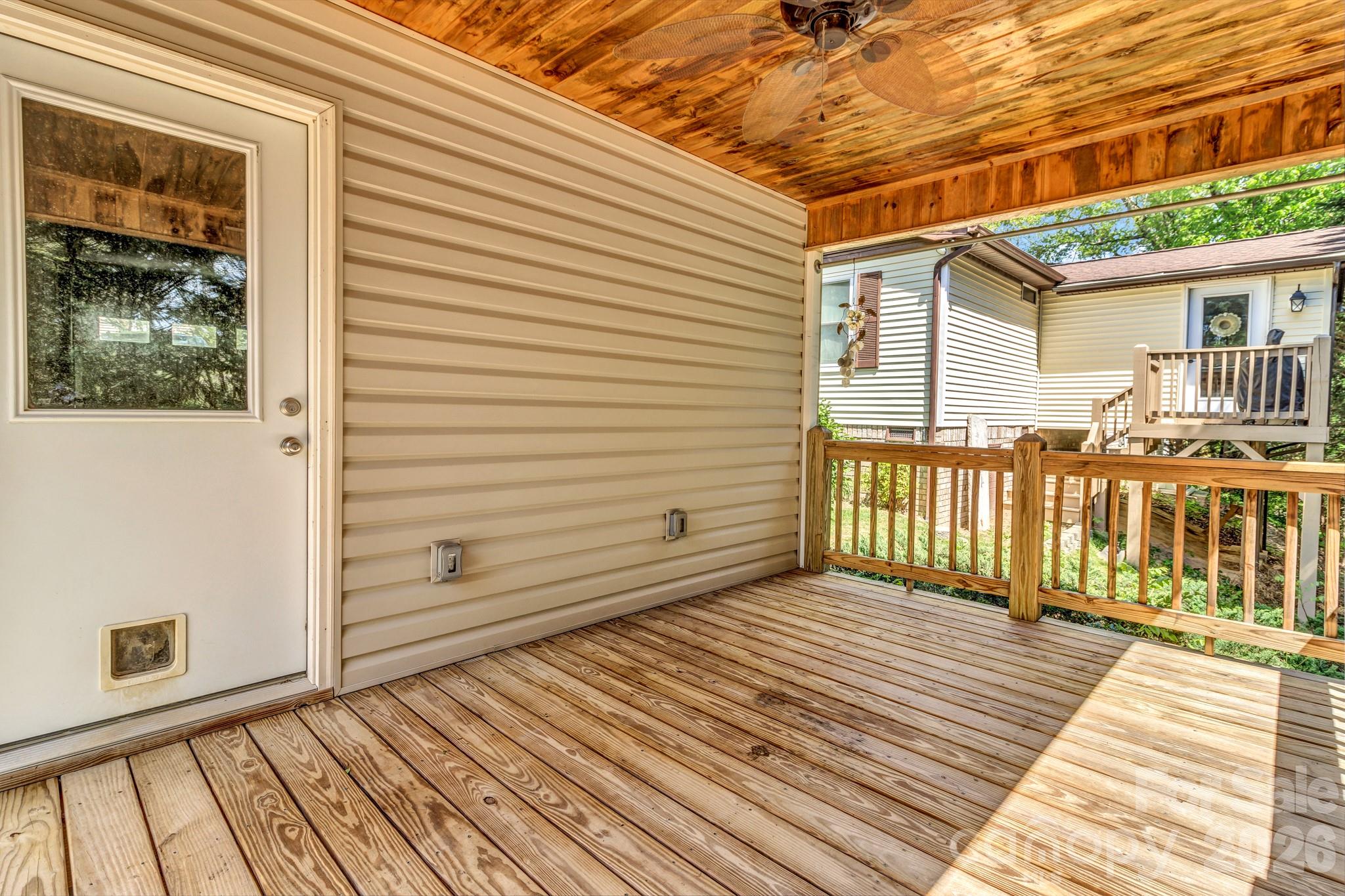405 Deerfield Court Hendersonville NC 28792
