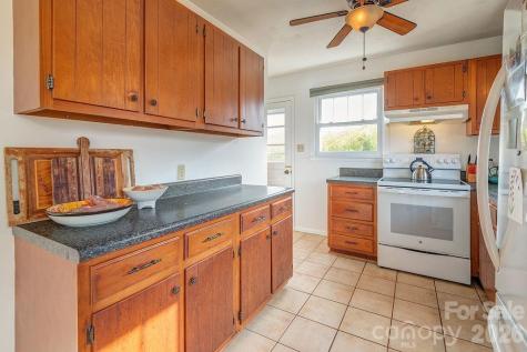 437 Onteora Boulevard Asheville NC 28803
