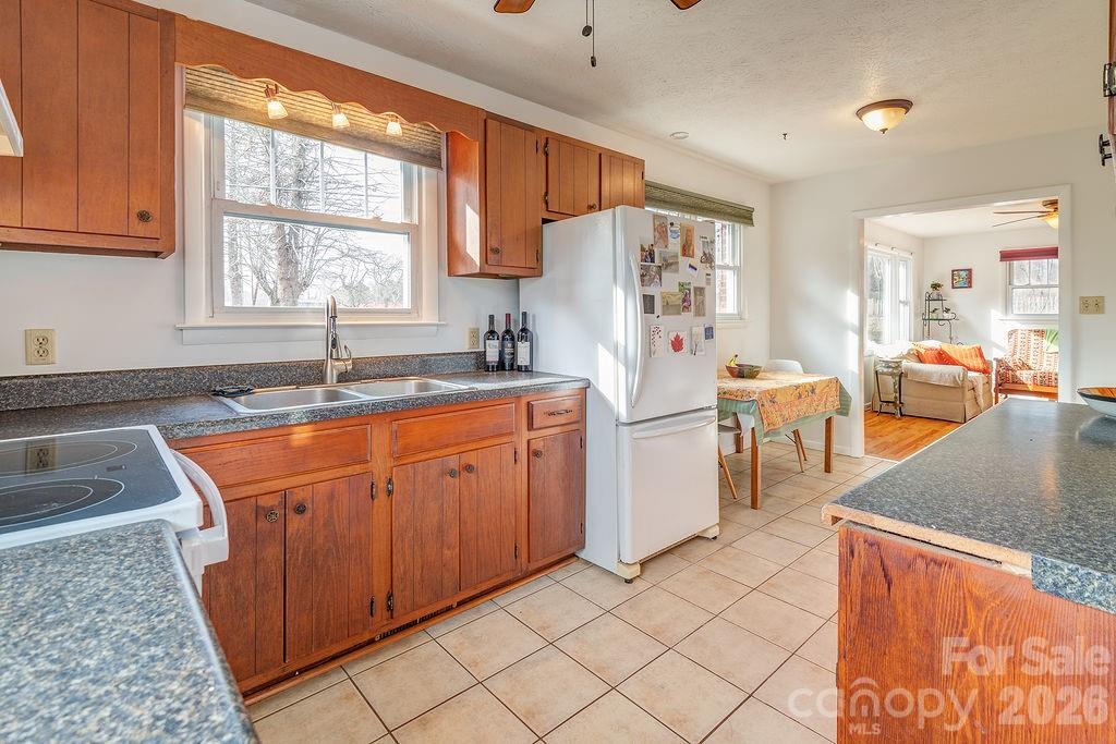 437 Onteora Boulevard Asheville NC 28803