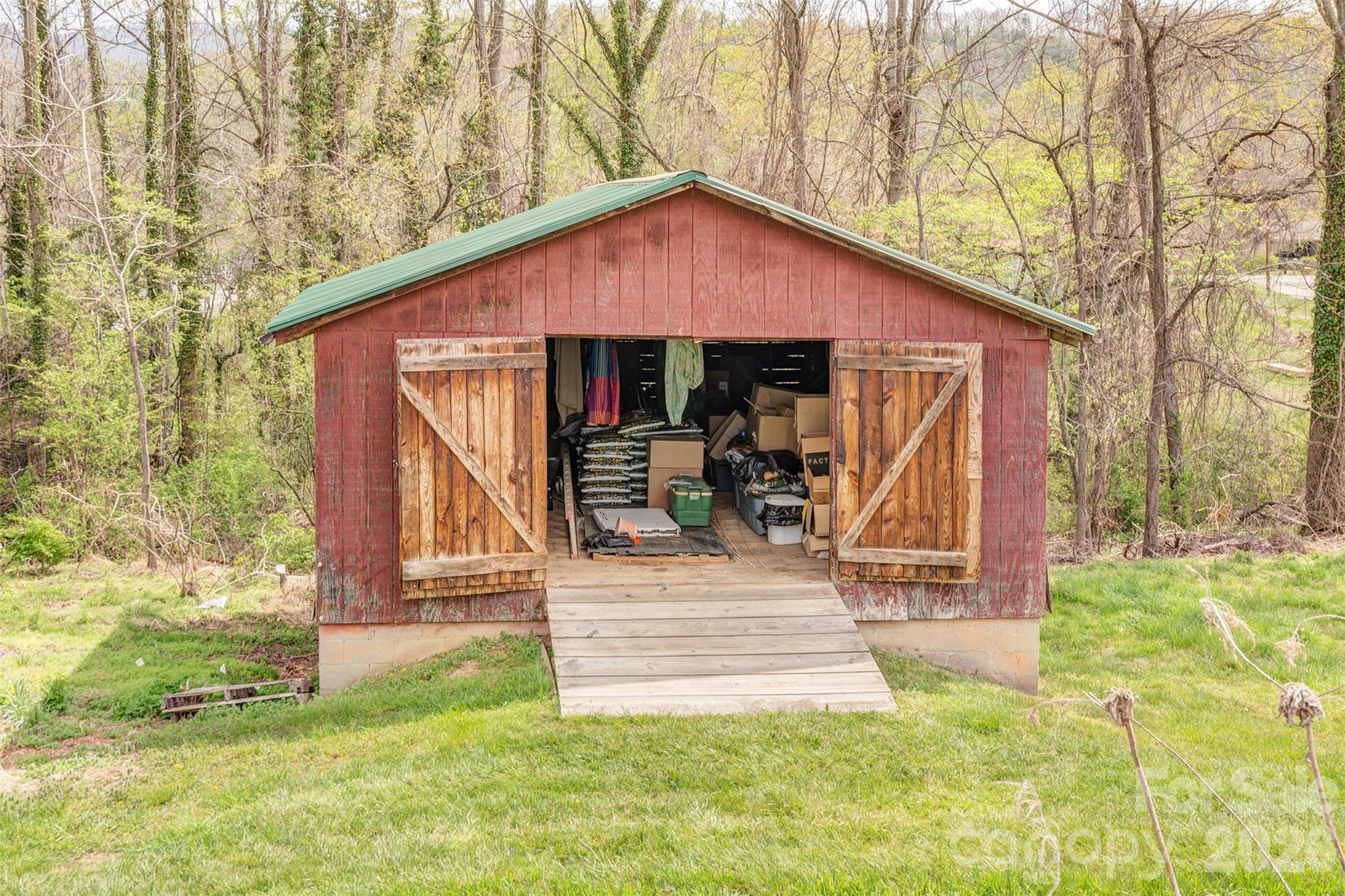 437 Onteora Boulevard Asheville NC 28803