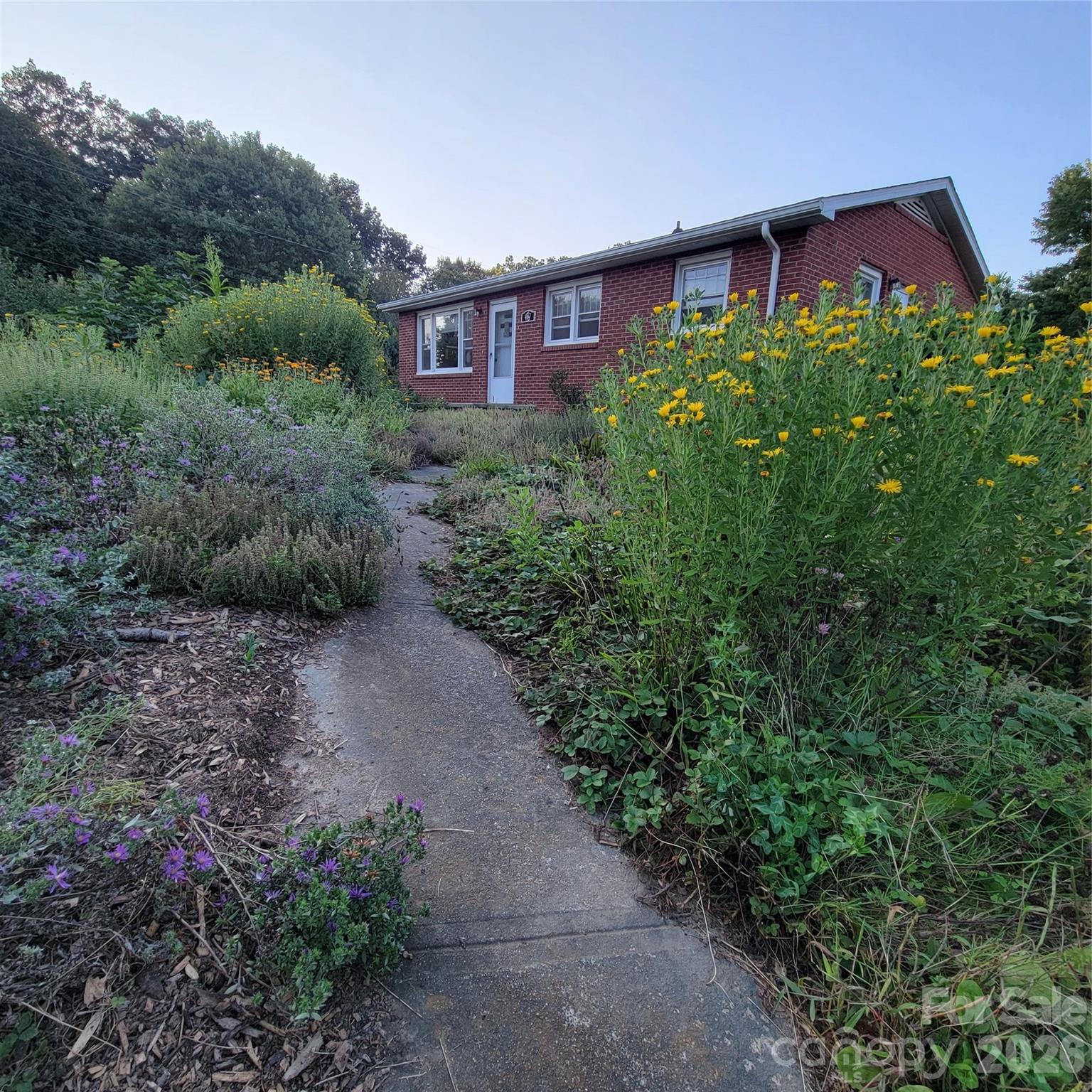 437 Onteora Boulevard Asheville NC 28803