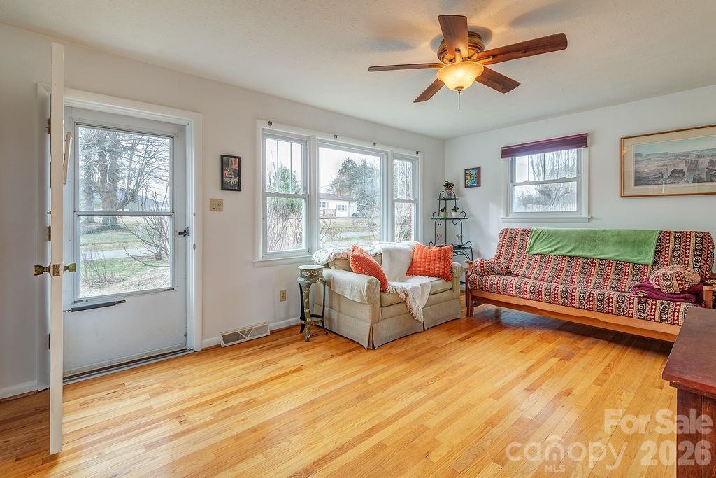 437 Onteora Boulevard Asheville NC 28803
