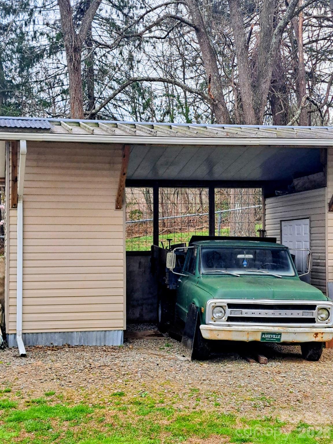 8 Linda Vista Drive Asheville NC 28806