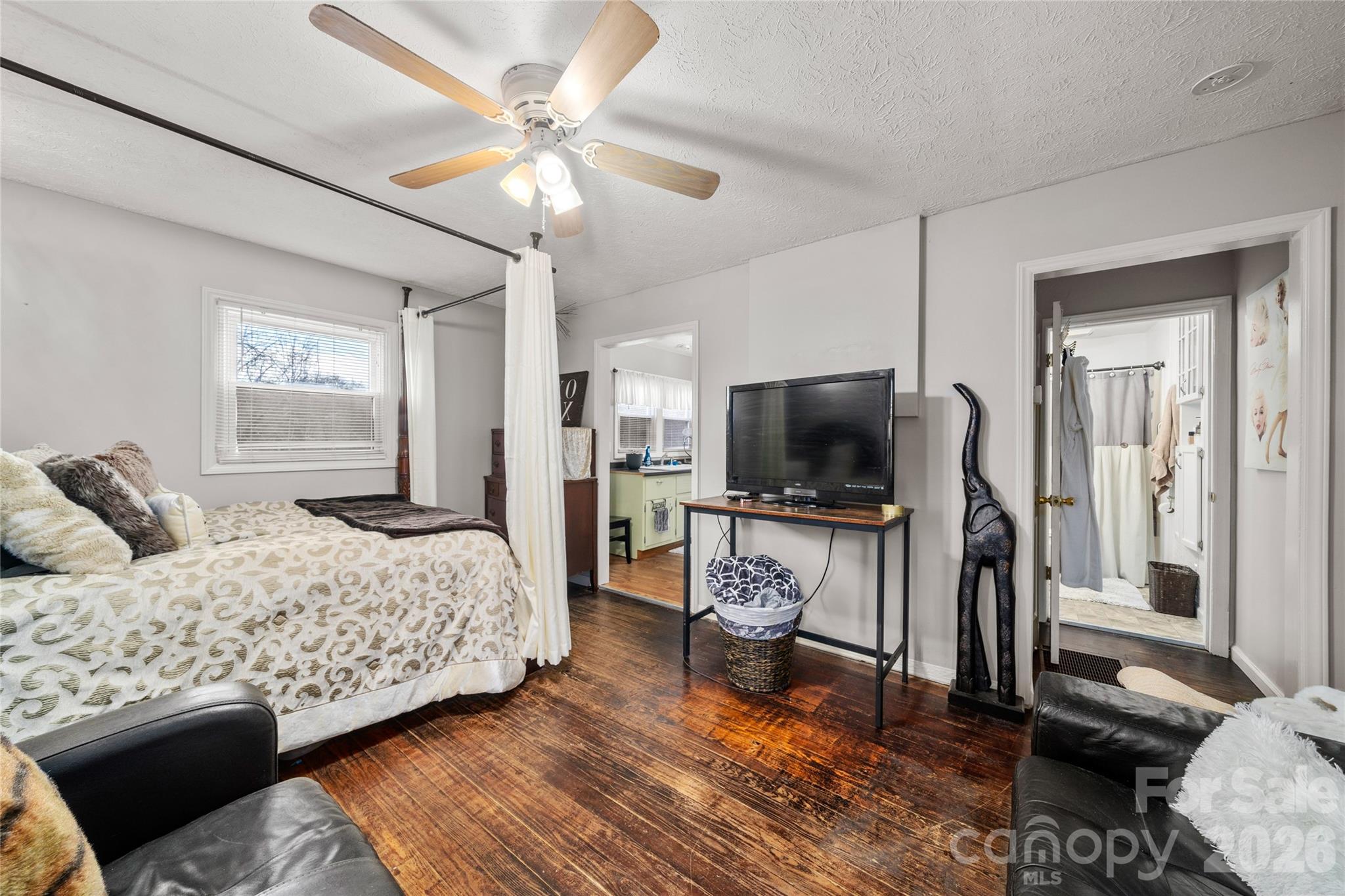 8 Linda Vista Drive Asheville NC 28806