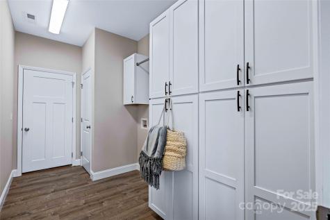 14 Holcombe Road Candler NC 28715