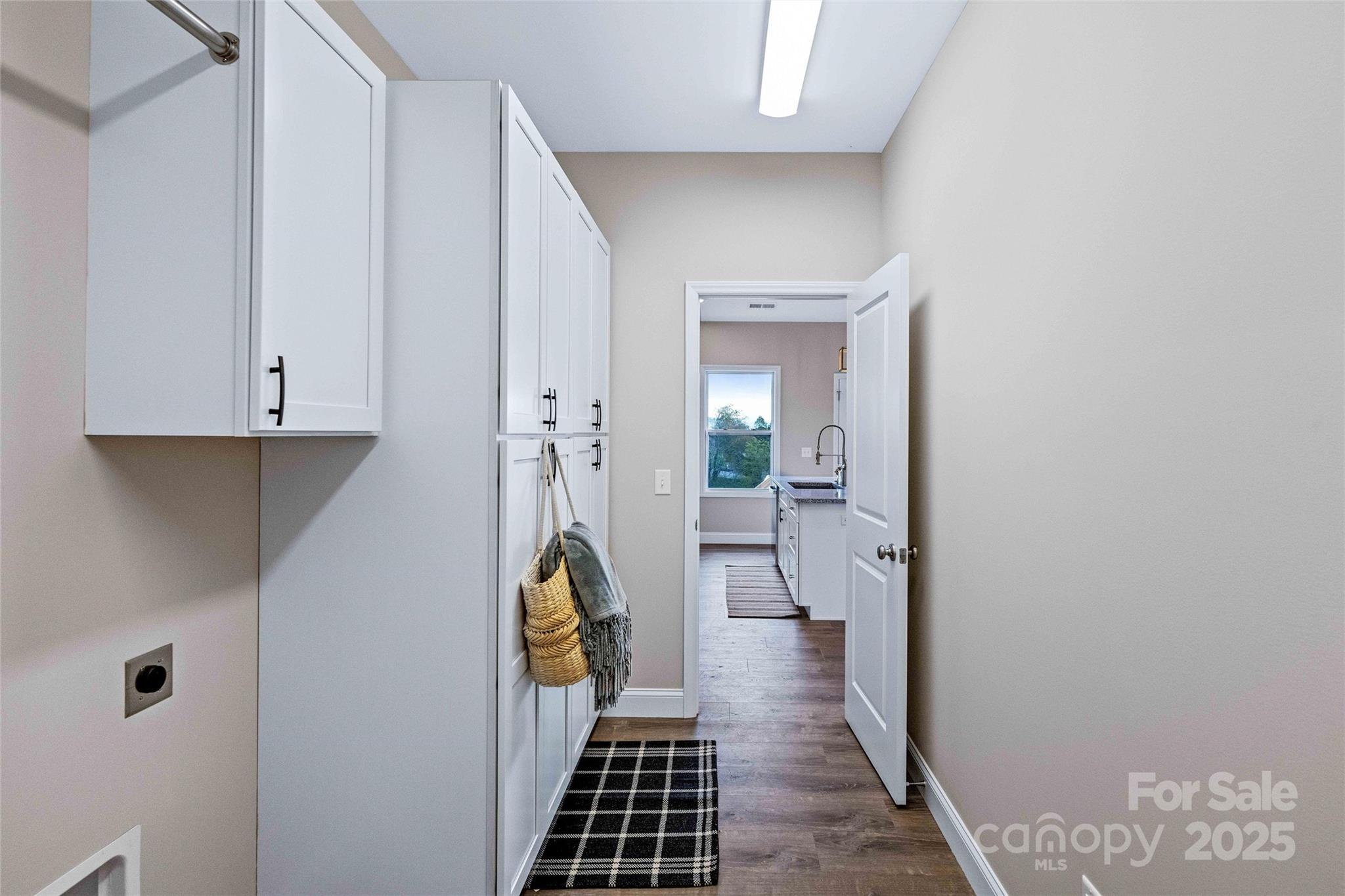 14 Holcombe Road Candler NC 28715