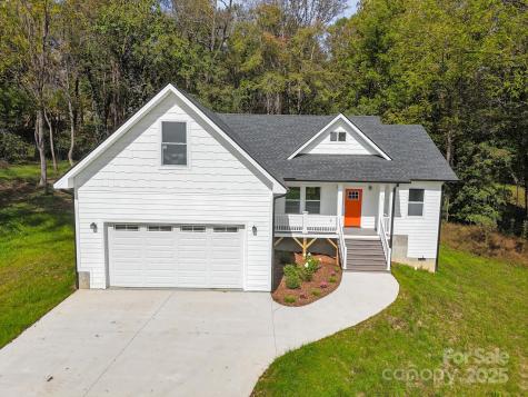 14 Holcombe Road Candler NC 28715