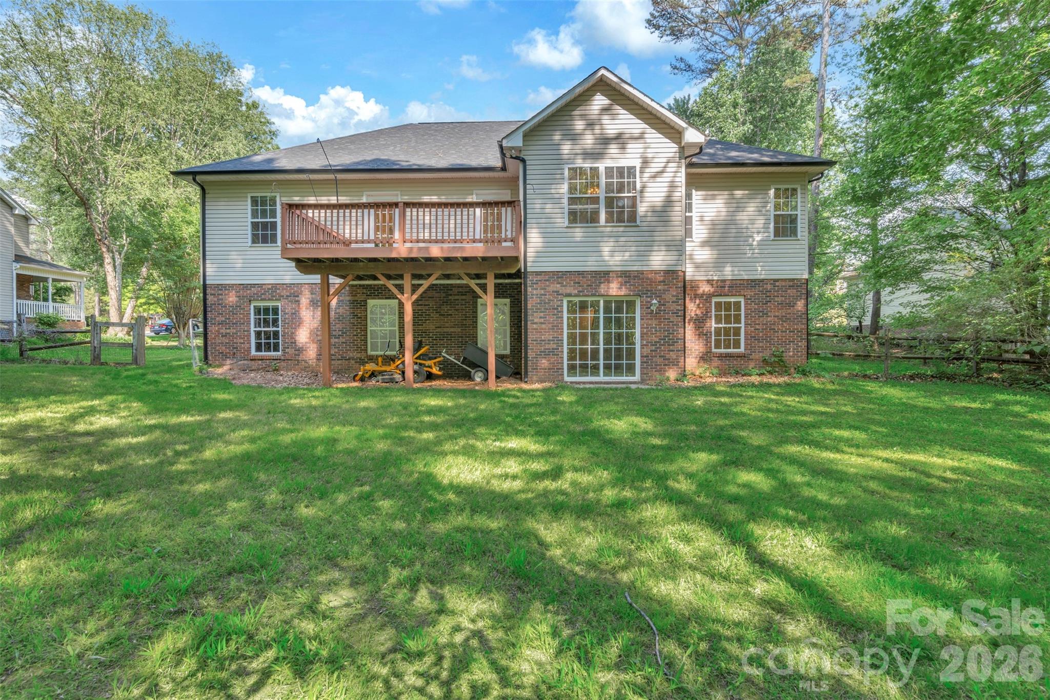 8814 Oldenburg Drive Mount Pleasant NC 28124