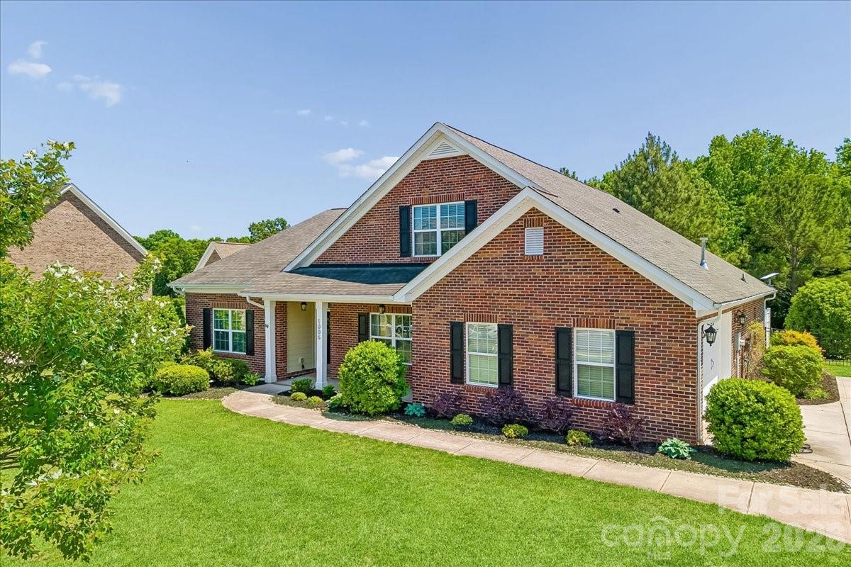 1006 Spring Rose Lane Matthews NC 28104