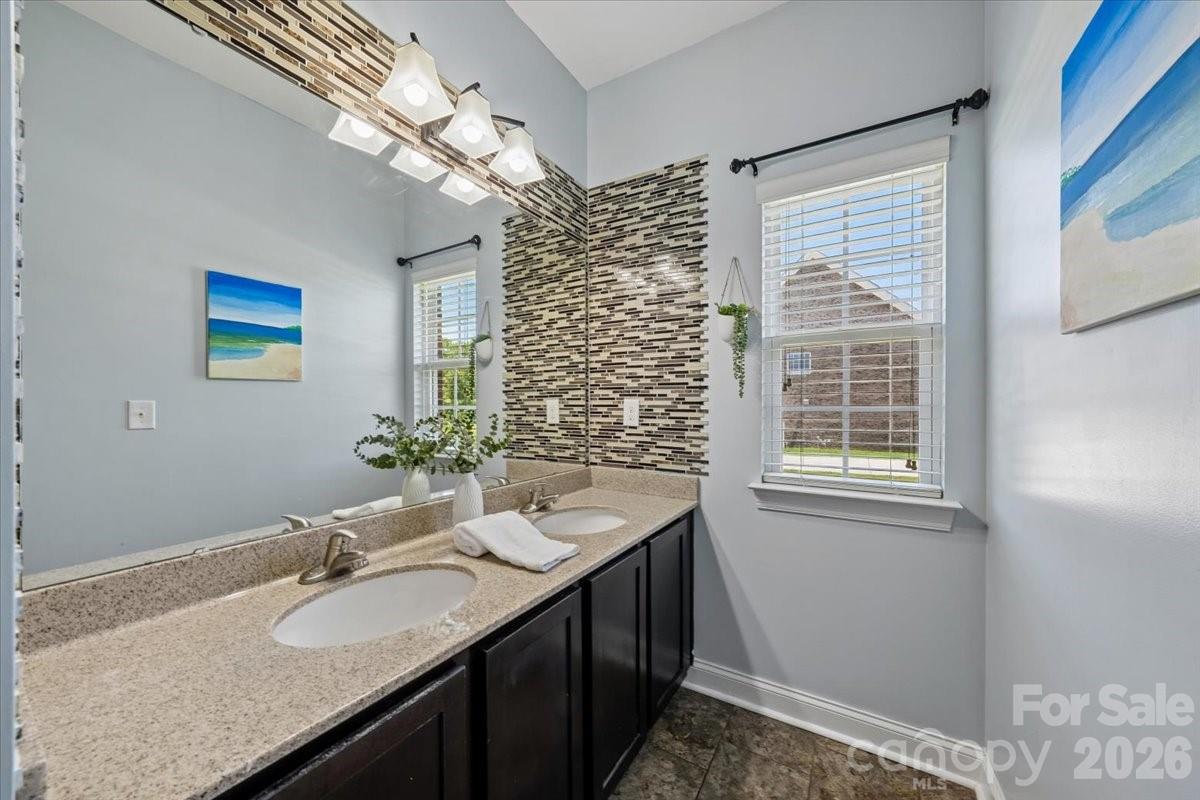 1006 Spring Rose Lane Matthews NC 28104