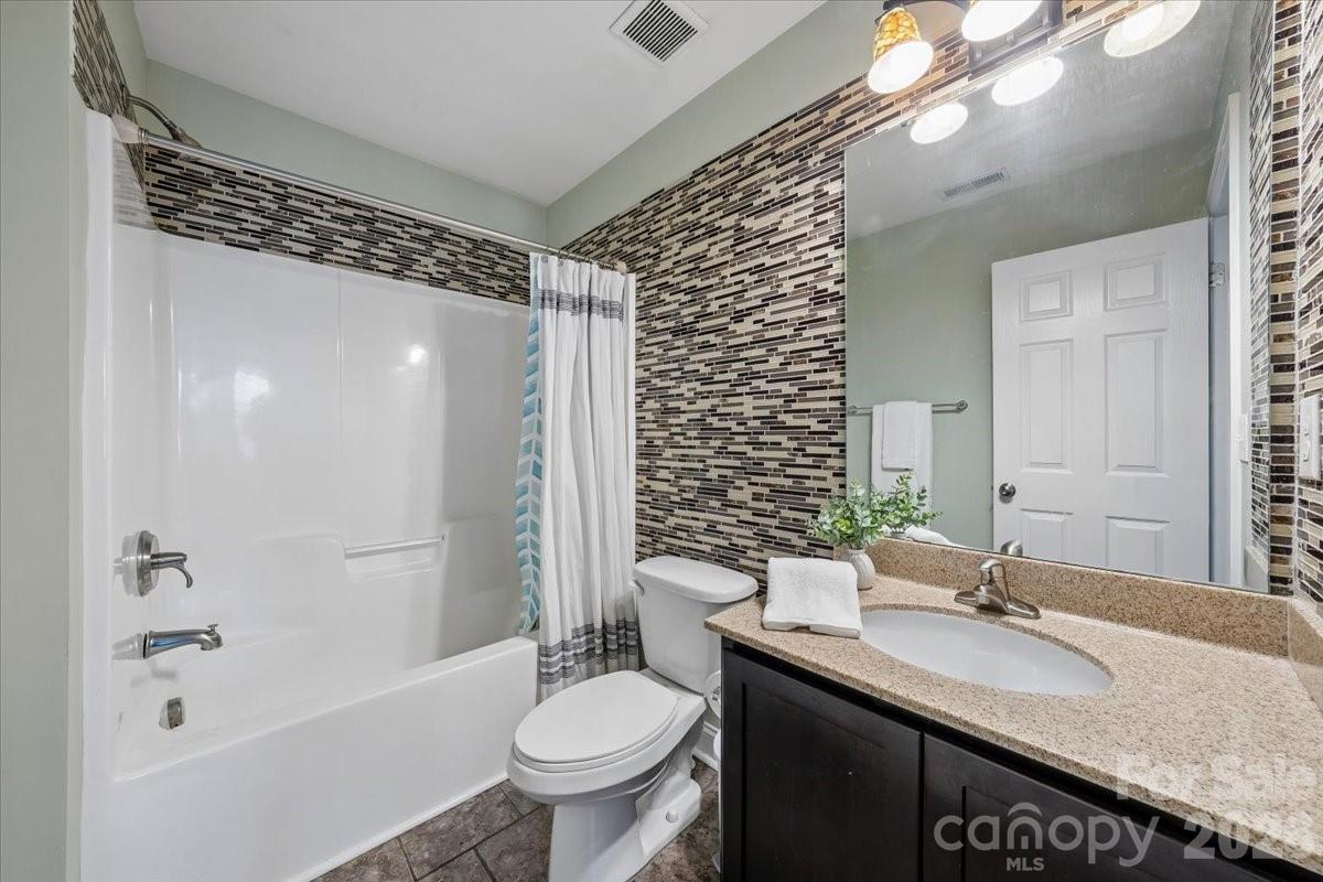 1006 Spring Rose Lane Matthews NC 28104