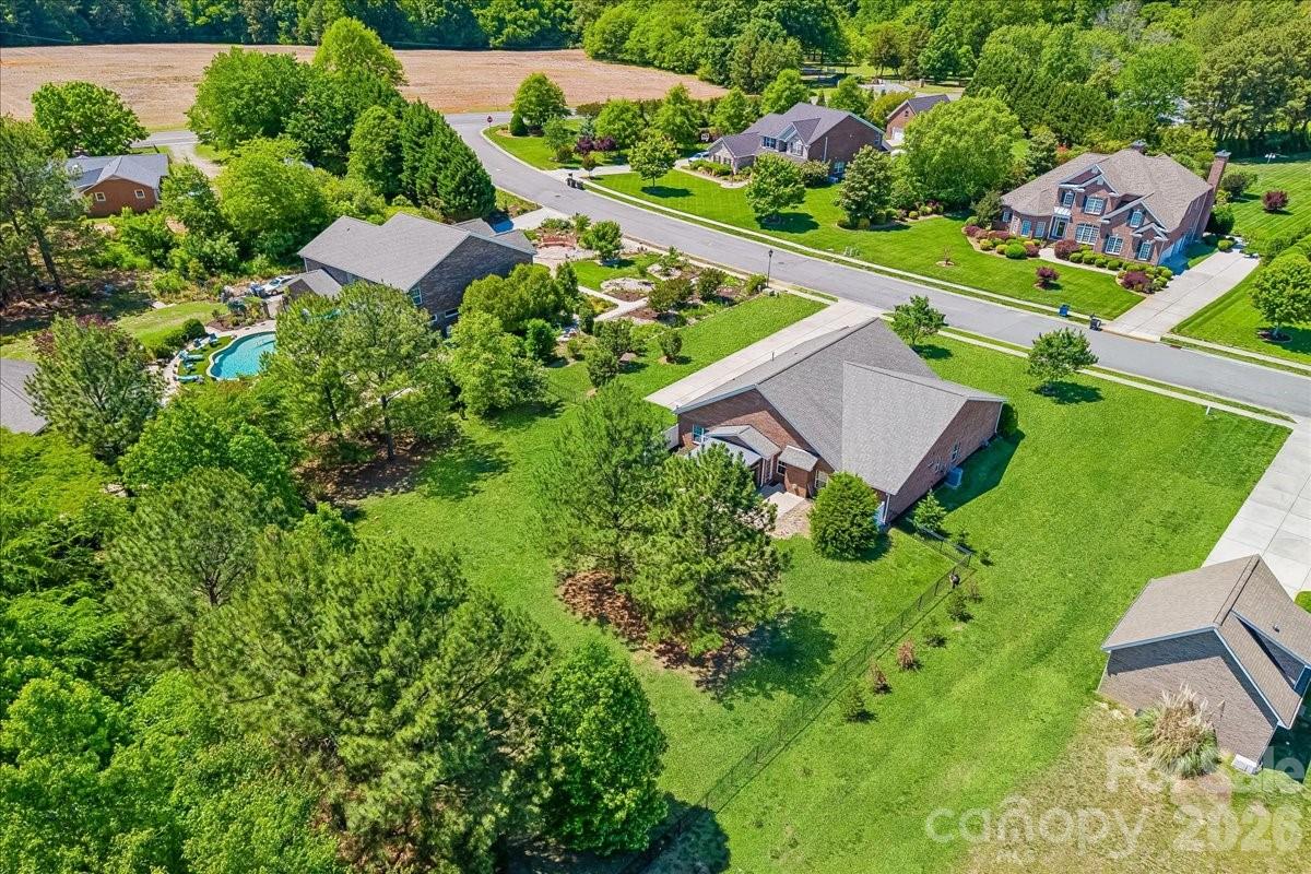 1006 Spring Rose Lane Matthews NC 28104