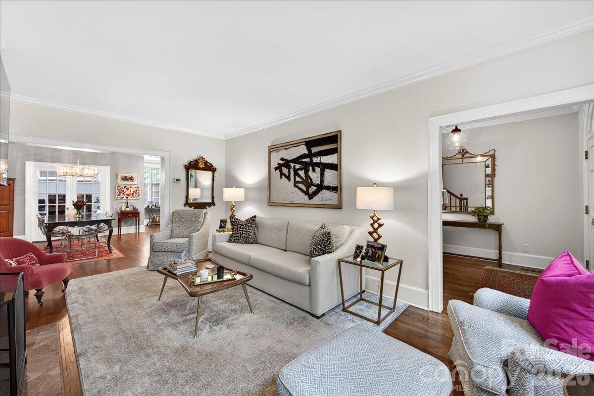 202 Perrin Place Charlotte NC 28207