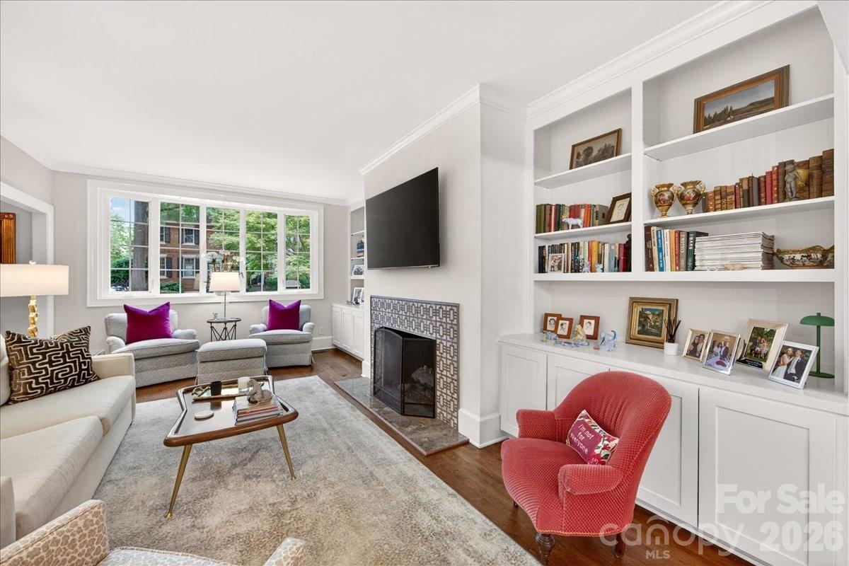 202 Perrin Place Charlotte NC 28207
