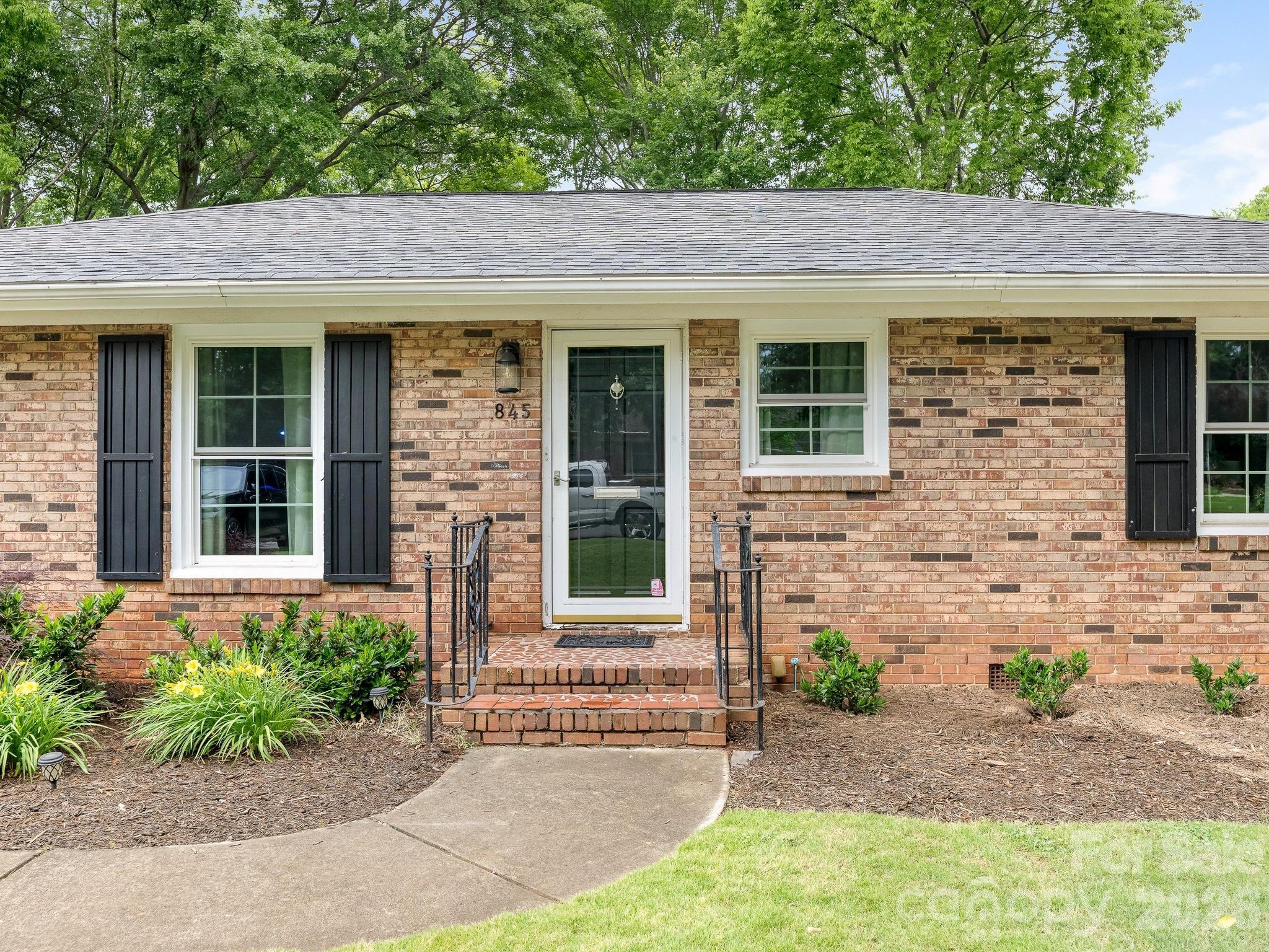 845 Fairbanks Road Charlotte NC 28210