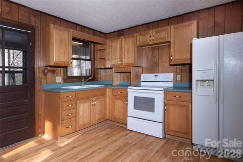 87 Sassafras Lane Maggie Valley NC 28751