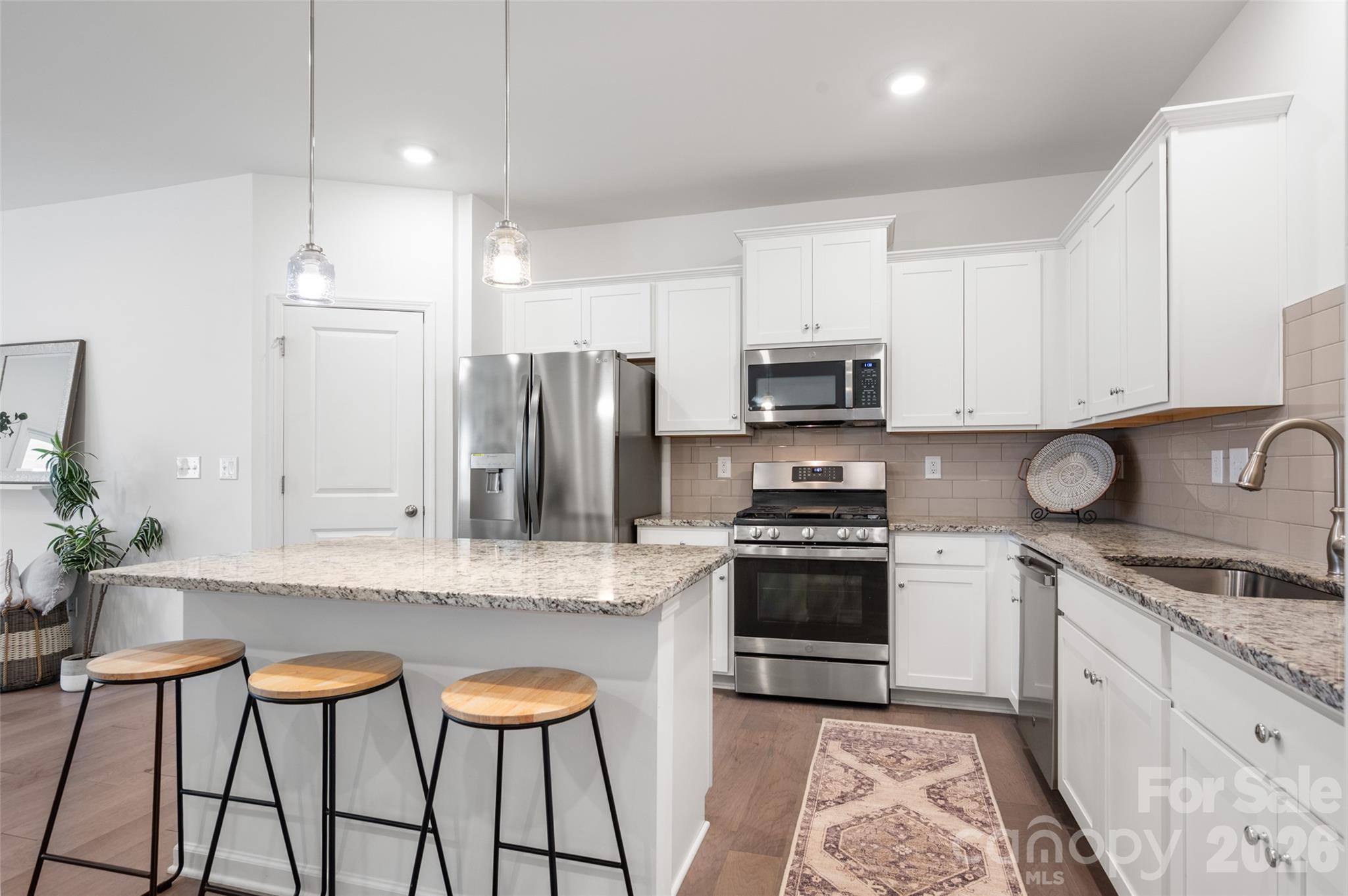215 Harpers Run Lane Matthews NC 28104