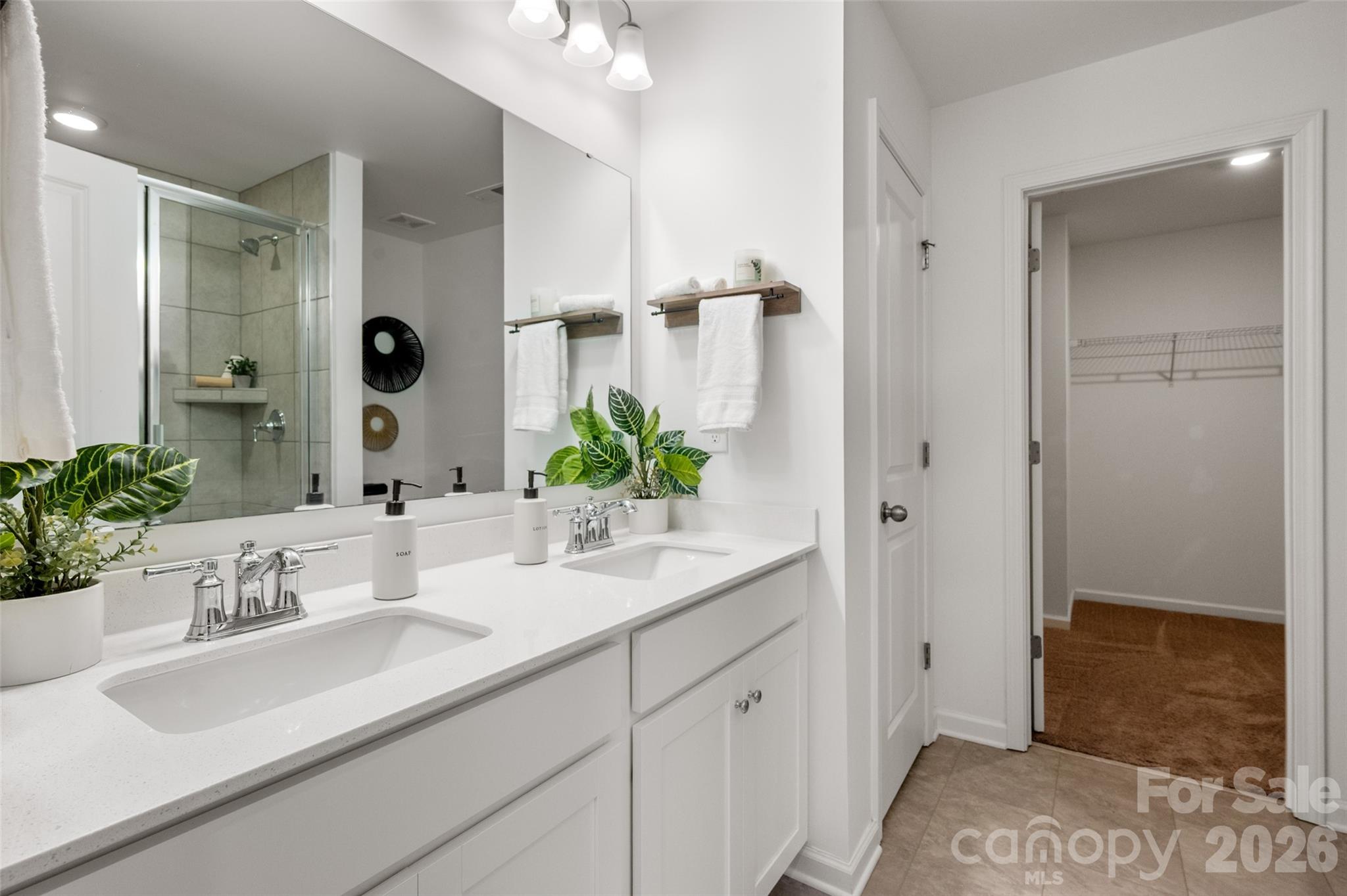 215 Harpers Run Lane Matthews NC 28104