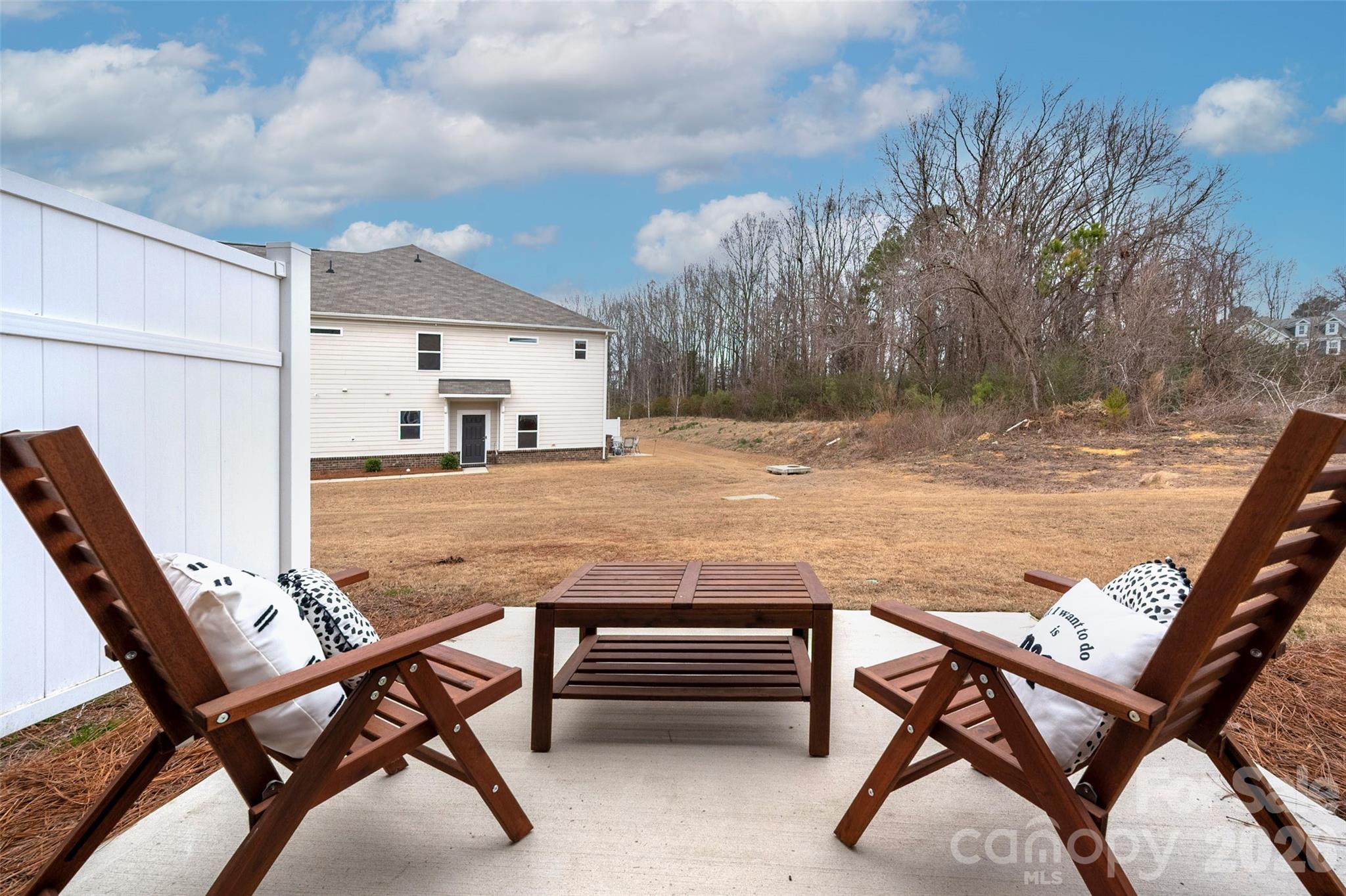 215 Harpers Run Lane Matthews NC 28104