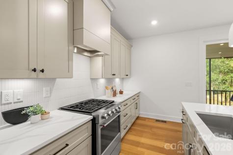 2814 Phillips Avenue Charlotte NC 28208