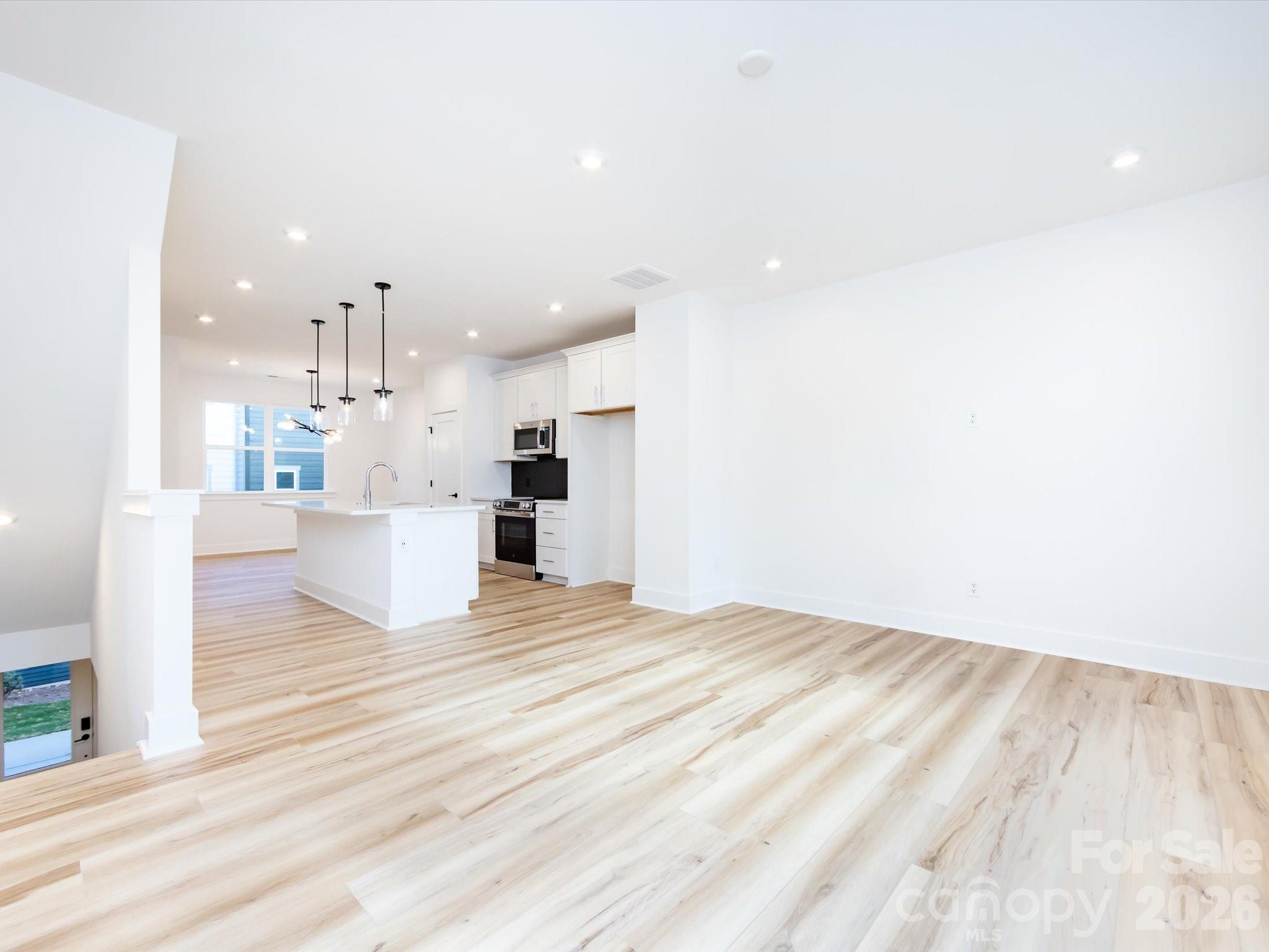 7022 Impulse Court Charlotte NC 28205