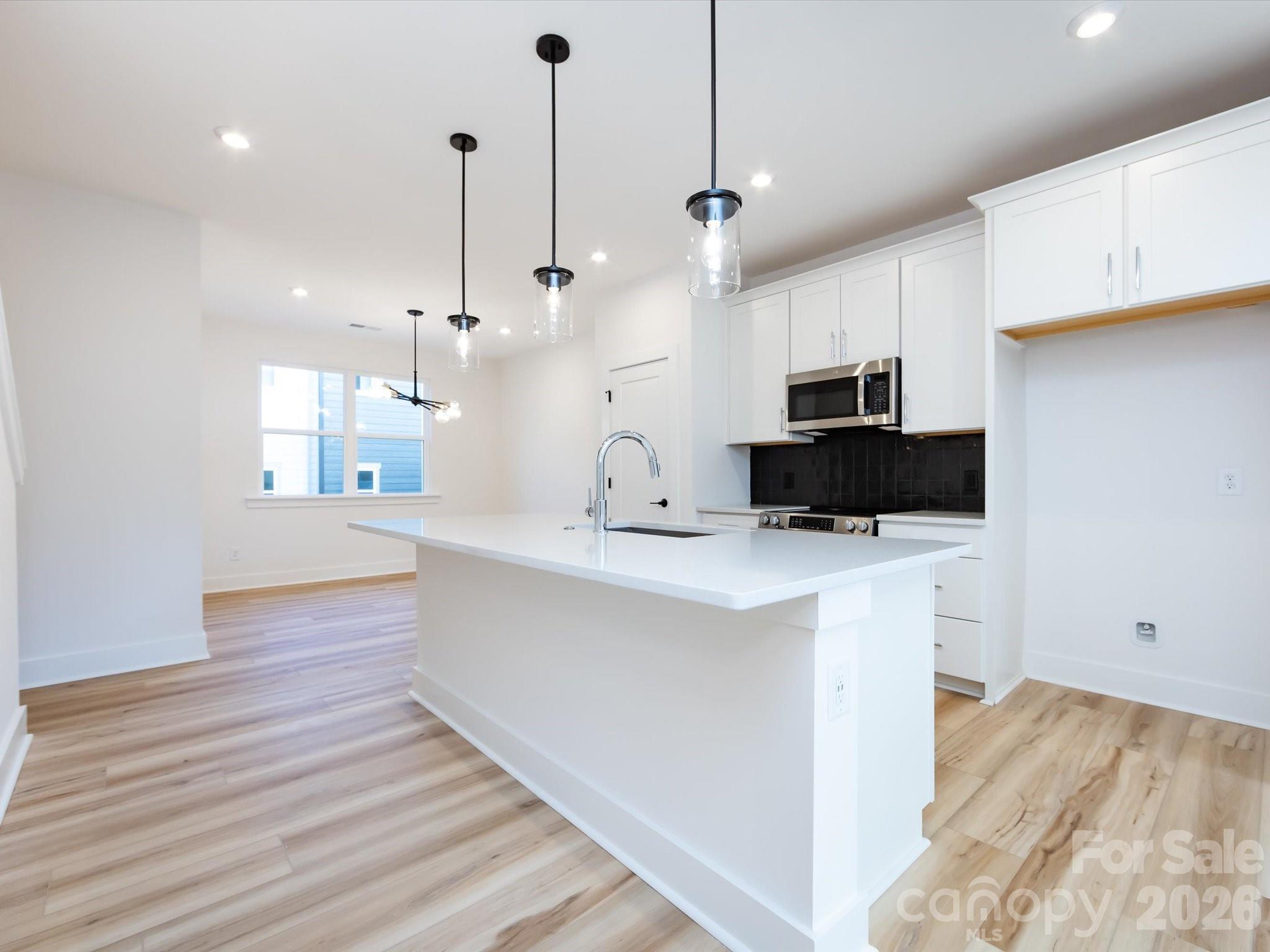 7022 Impulse Court Charlotte NC 28205