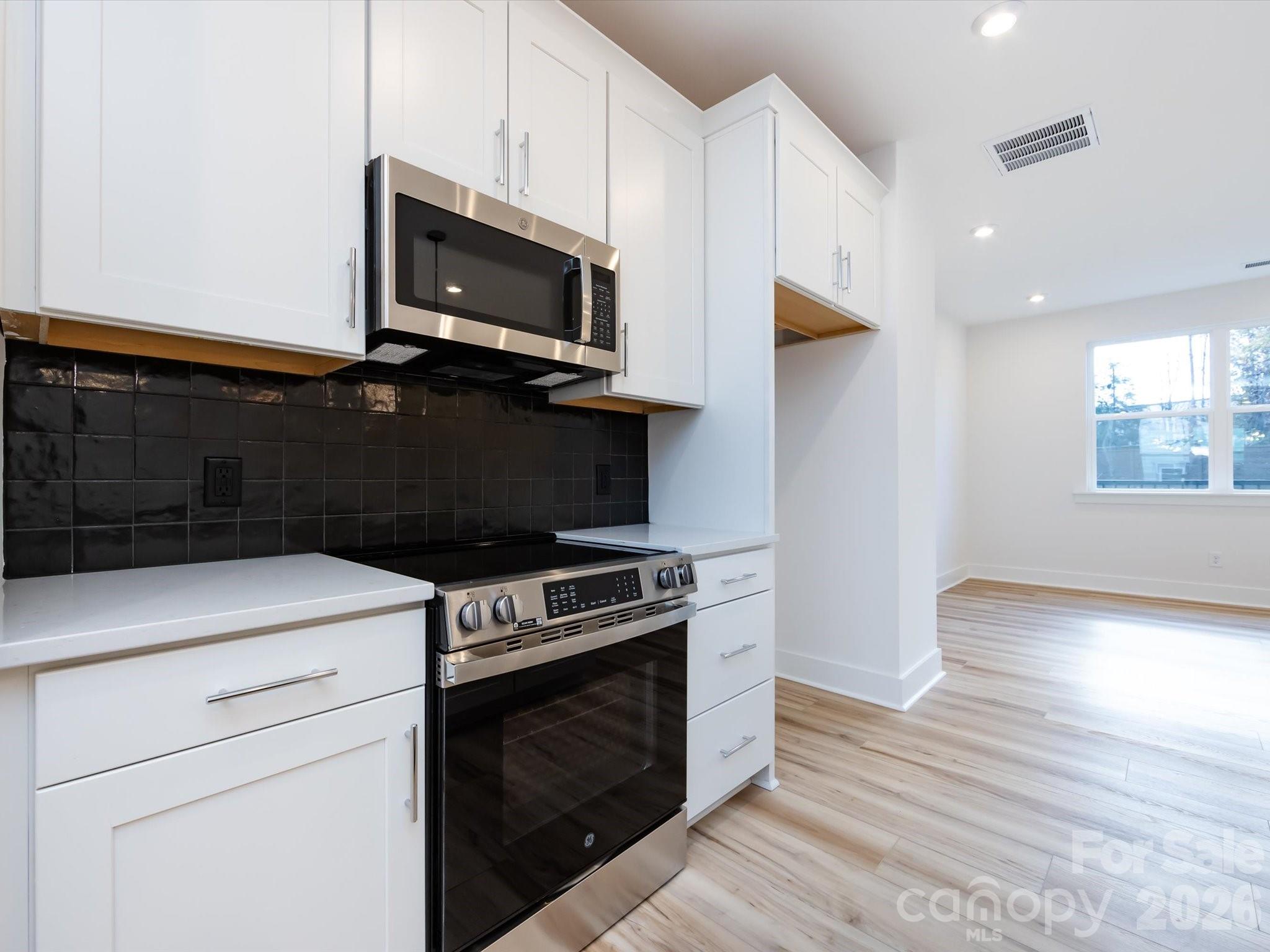 7022 Impulse Court Charlotte NC 28205